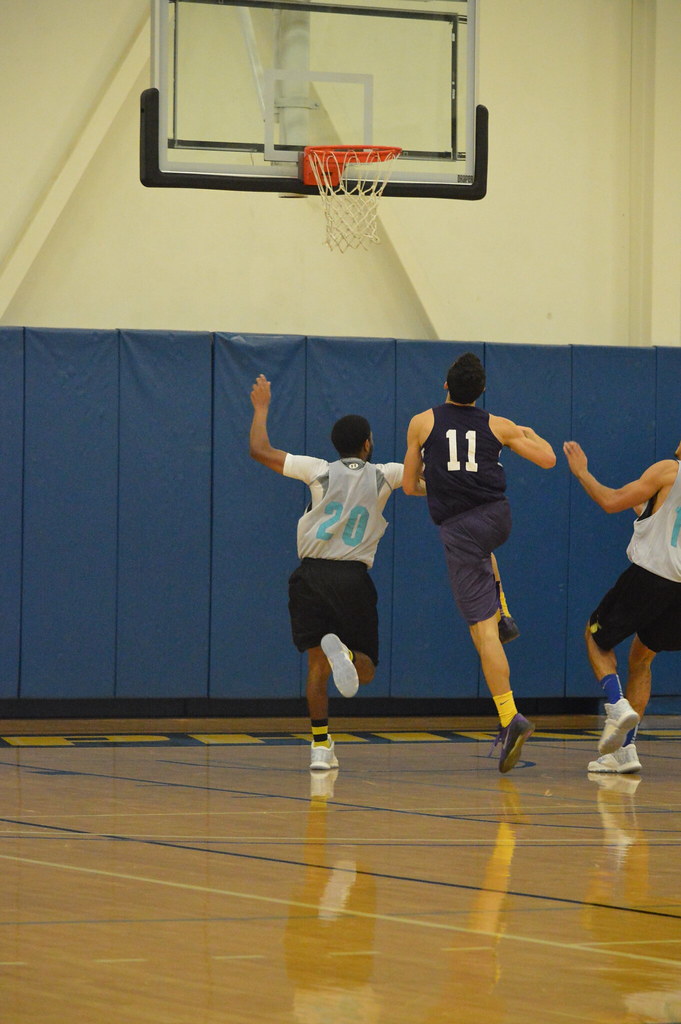 CMSV Men's Basketball vs Hunter College Flickr