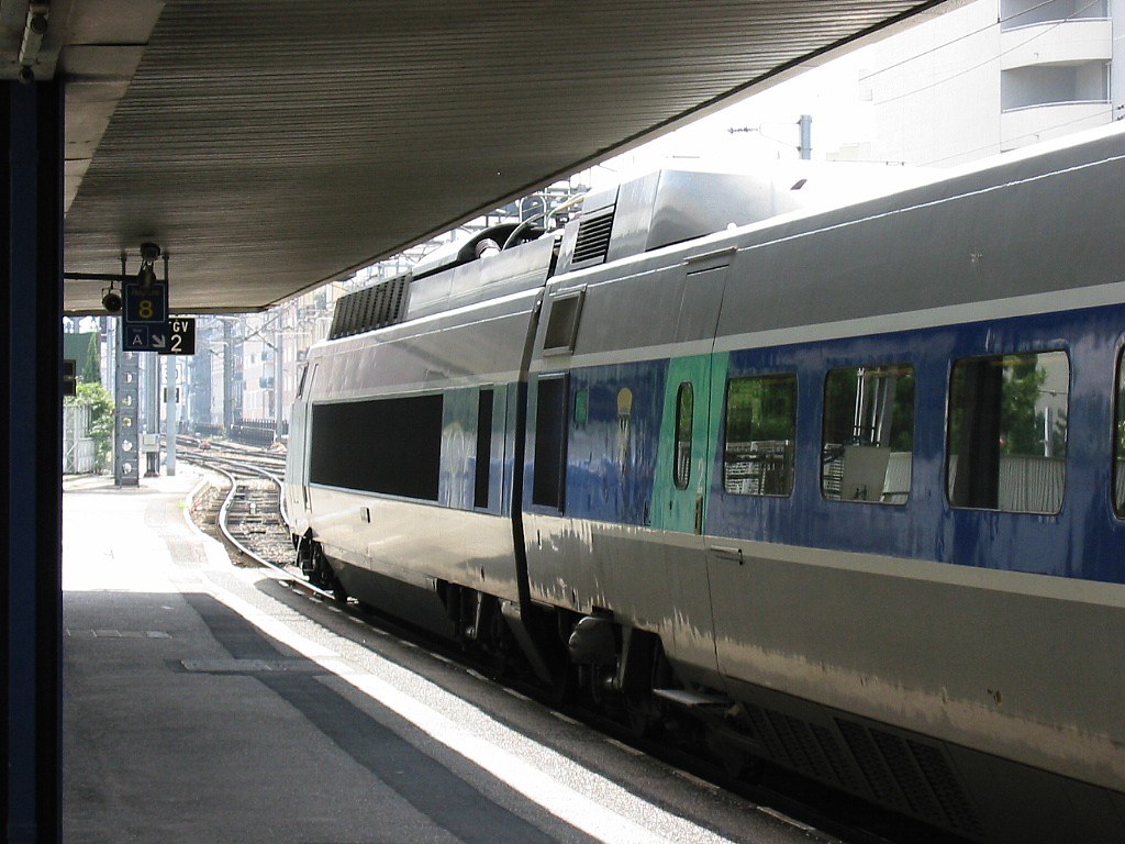 TGV Grenoble 2002. Taken at Grenoble Railway Station durin… Flickr