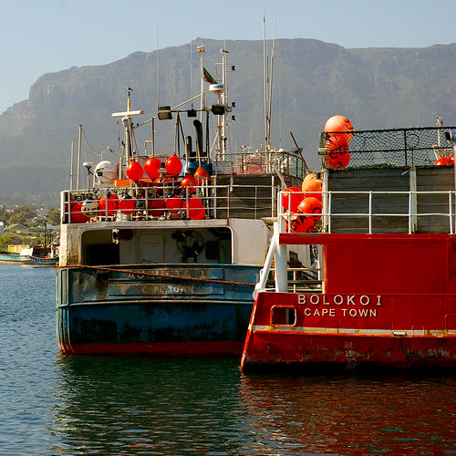 Cape Town Lens hout bay boats