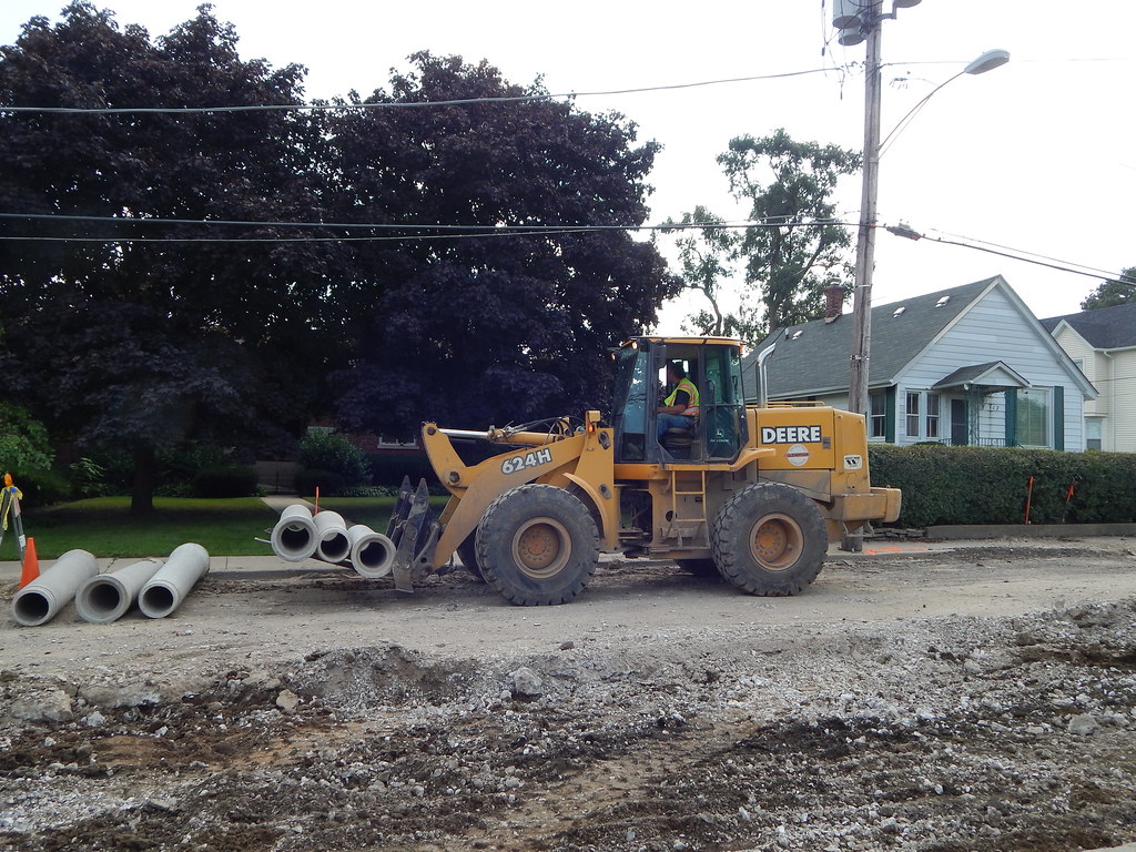 Glenbrook Excavating John Deere 624H Niko Stefani Flickr