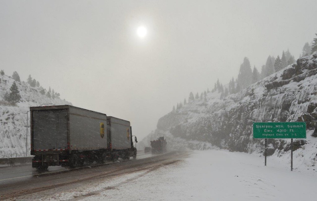 Siskiyou Summit Oregon DOT announced a change in the use o… Flickr