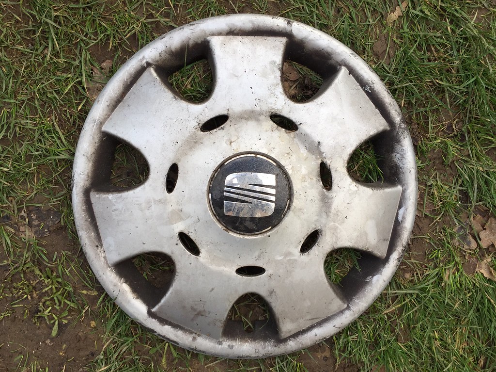 Seat Wheel Trim Surprisingly its in good condition f… Flickr