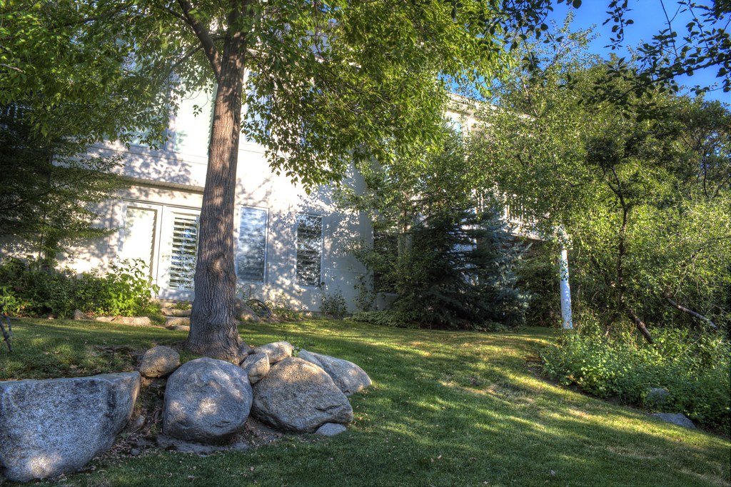 Stonewall House (HDR) Sideyard Sam Olds Flickr