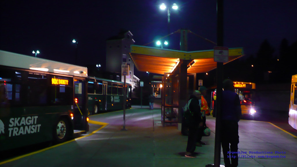 Mount Vernon Station PreDawn Full of Skagit Transit Buses… Flickr