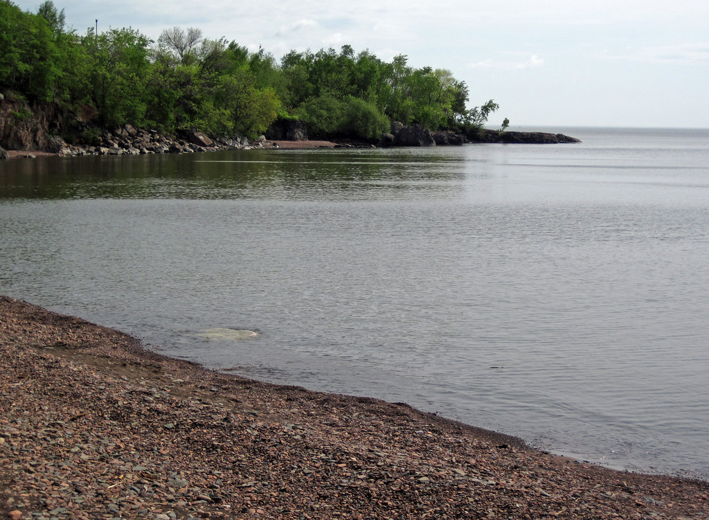 Lake Superior shoreline (view from Leif Ericson Park, Dulu… Flickr