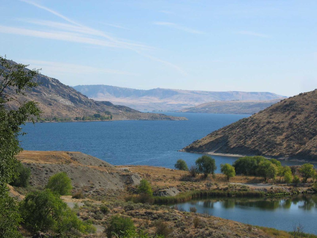 09 Rd Trip Lake Roosevelt WA julie Flickr