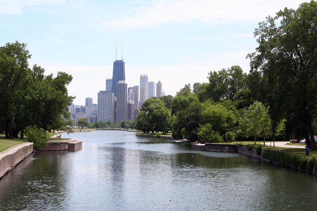 Chicago Skyline On a bridge at the south end of Lincoln Pa… Asten