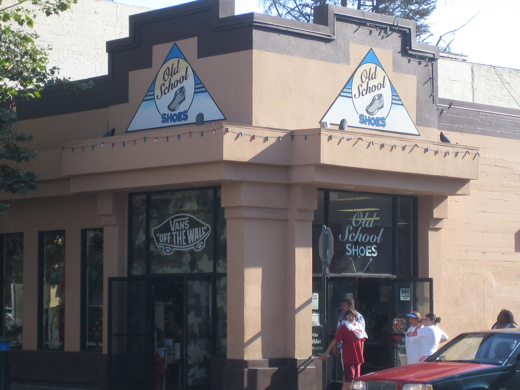 Old School Shoes, Santa Cruz Matthias Zeller Flickr