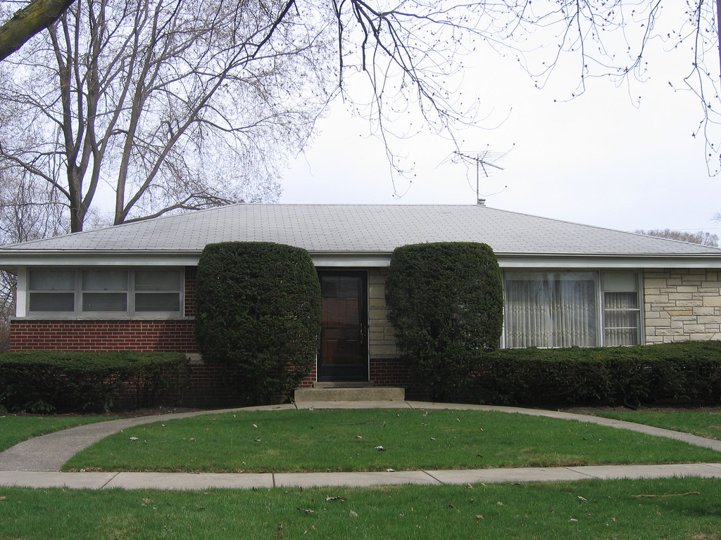 Some of the housing in Skokie Get a fresh take on homes, n… Flickr