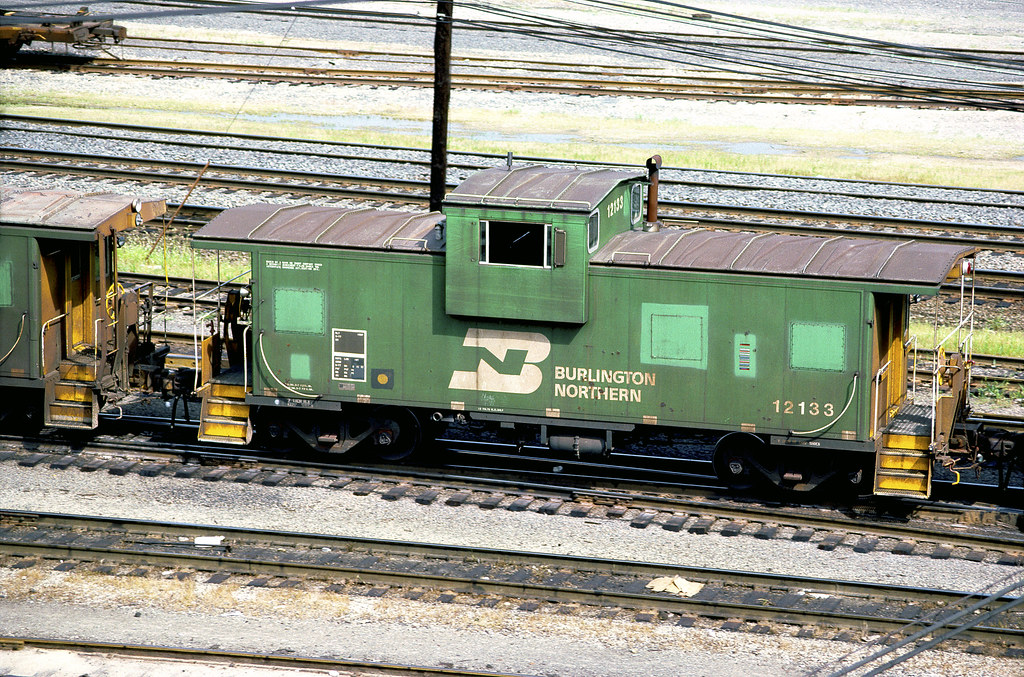 BN Caboose 12133 Burlington Northern Railroad caboose 1213… Flickr
