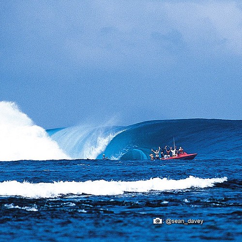 Classic moment from Teahupoo. This is the millennium wave … Flickr