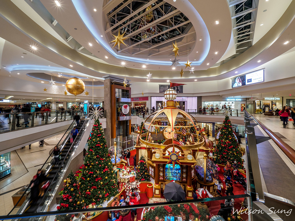 Scarborough Town Centre decorated for Christmas Scarboroug… Flickr