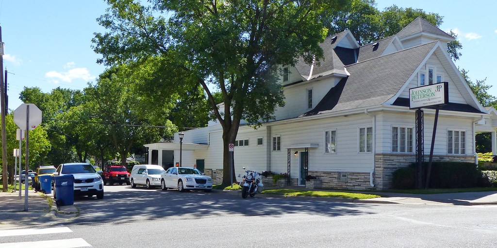 JohnsonPeterson Funeral HomeSaint Paul, MN PHD280 Flickr