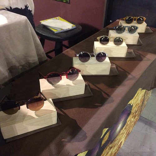 //Delirious Eyewear in WHITE Milano デリリオウス アイウエア Handcraft… Flickr