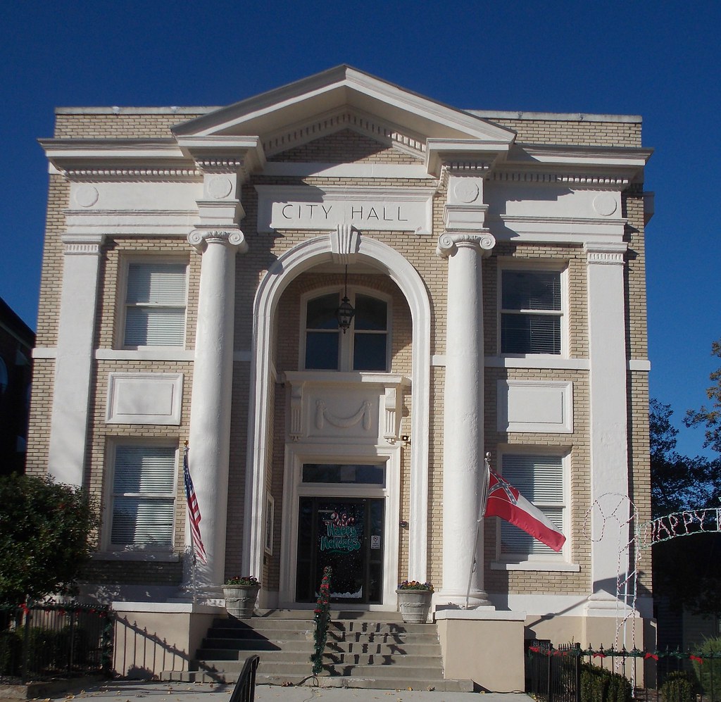 City HallHolly Springs, Ms. Holly Springs is the county… Flickr