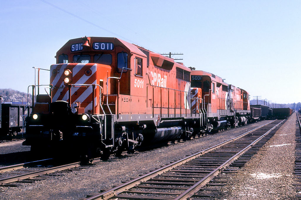 CP 5011 bwood ONT 911 I was heading for Maine in May 19… Flickr