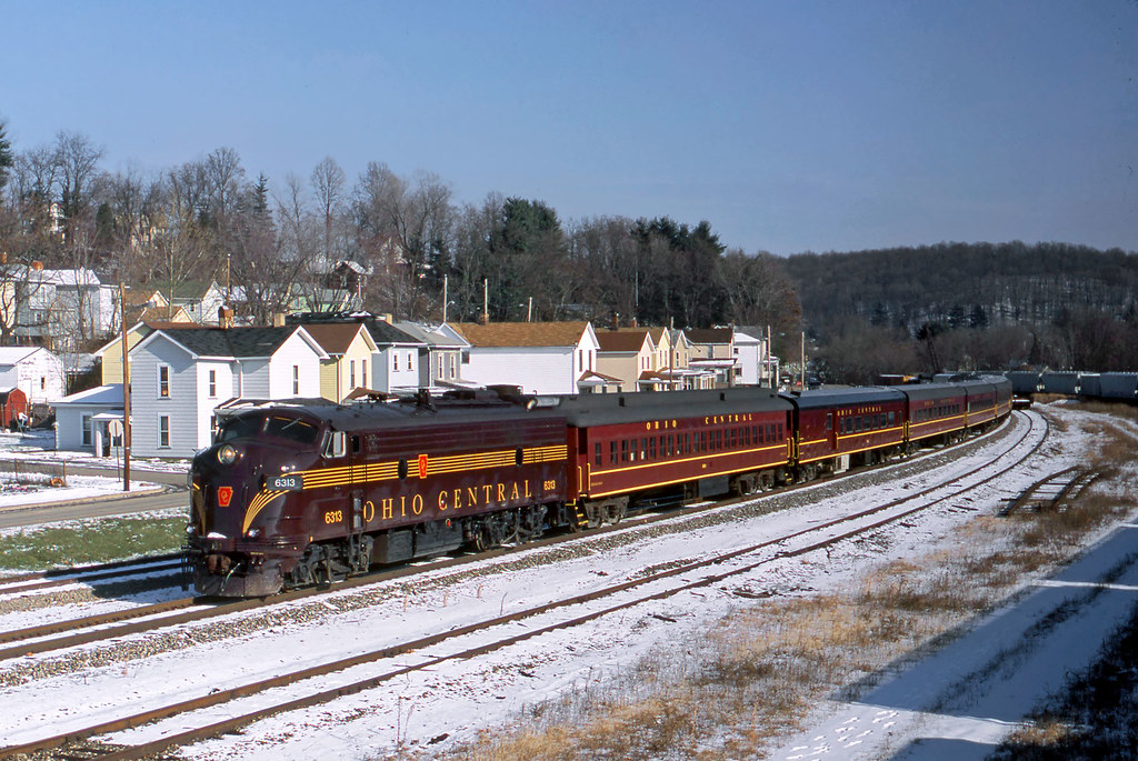 Ohio Central 6313 West w/ Santa Train at Dennison OH Decem… Flickr