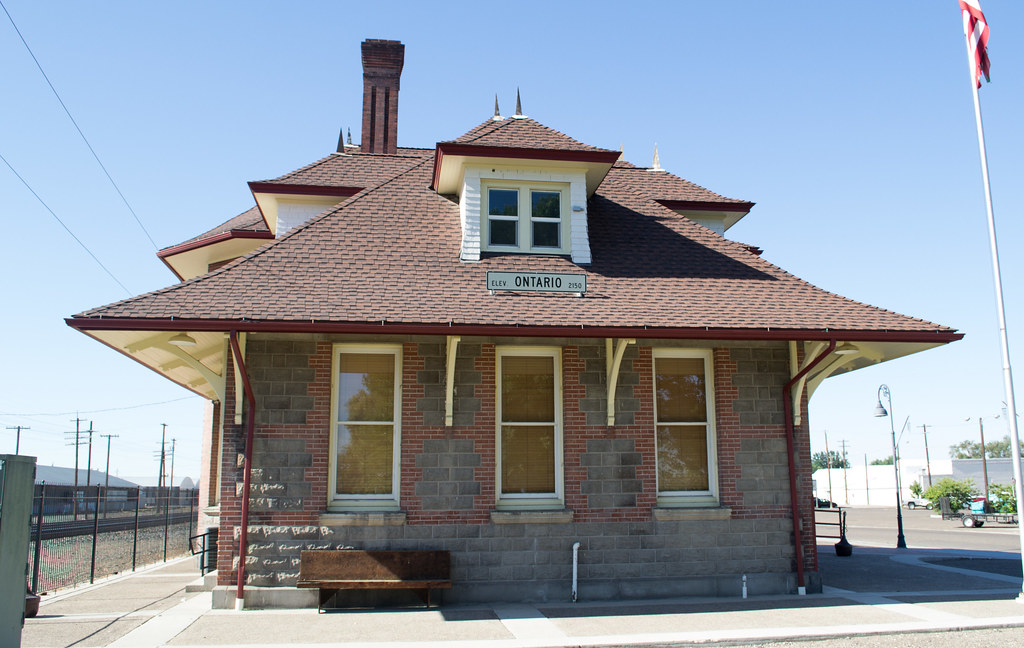 Ontario OR depot (0111) Ontario, OR railroad depot, built… Flickr
