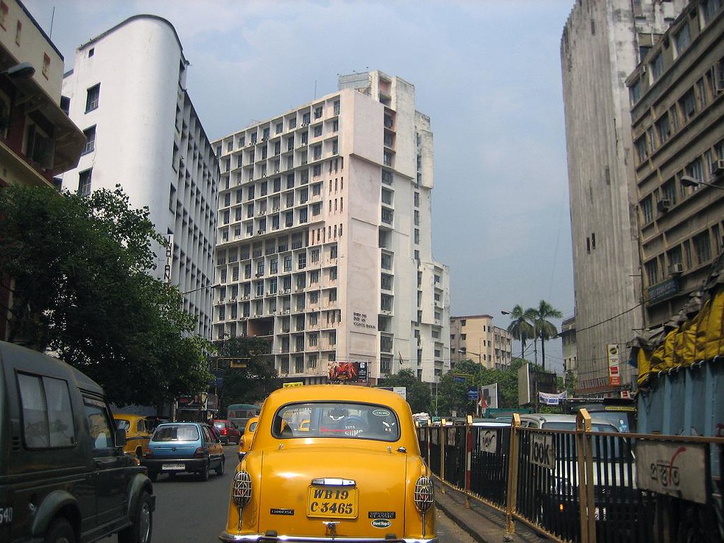 Yogayog Bhavan, Central Avenue, Kolkata Central Avenue is … Flickr