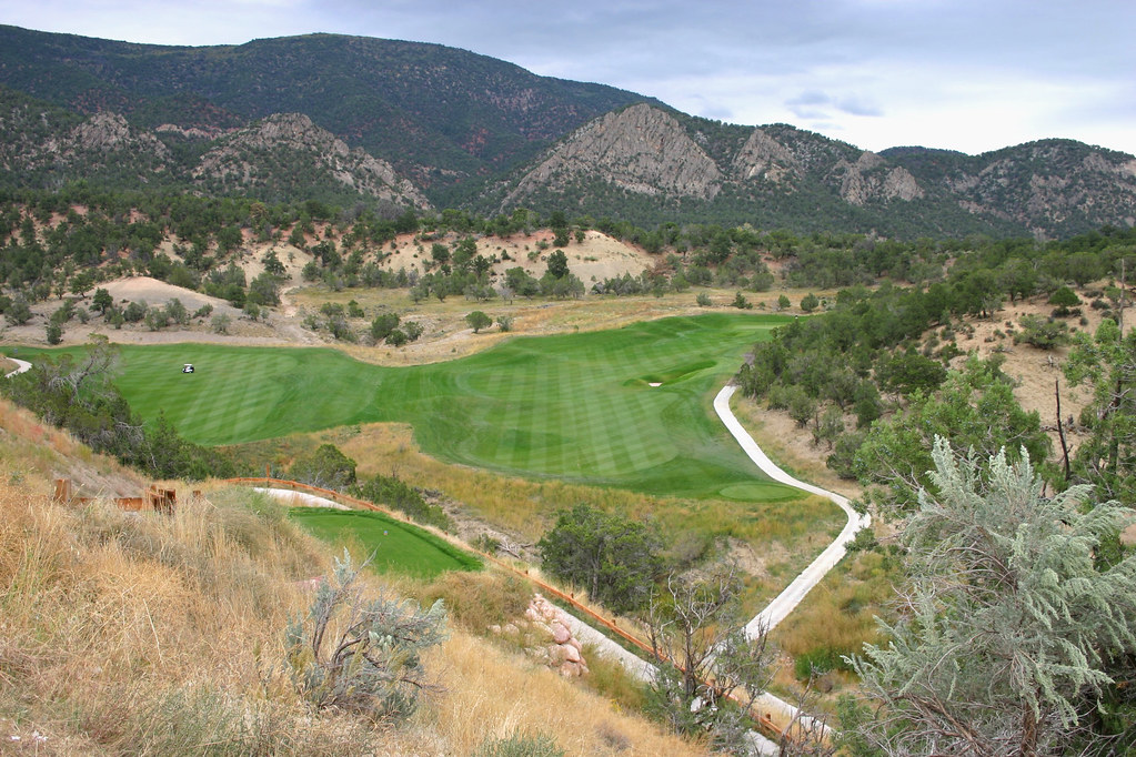 Lakota Canyon Ranch 1 on the right, 10 on the left WW Flickr