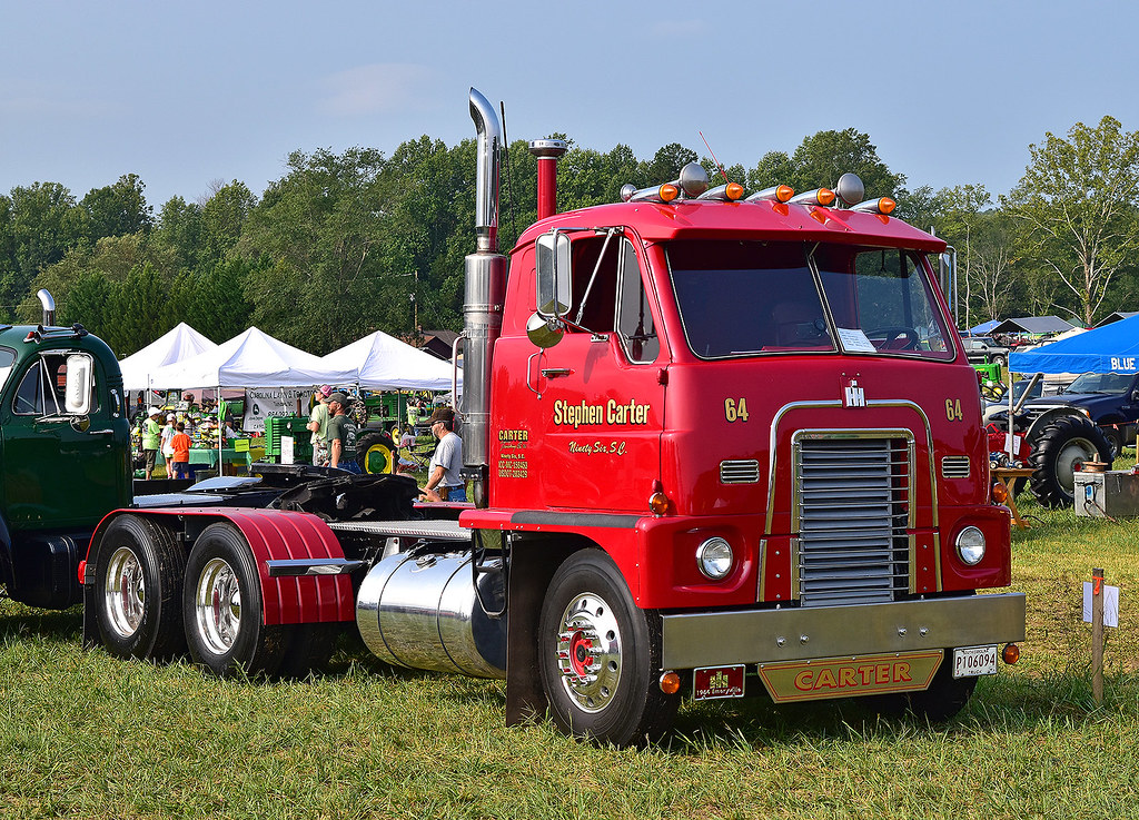 1964 International Emeryville tractor At the 3rd annual Da… Flickr