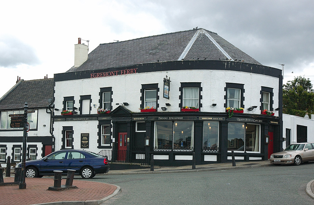 Egremont Ferry Wallasey, Wirral. rodburkey Flickr