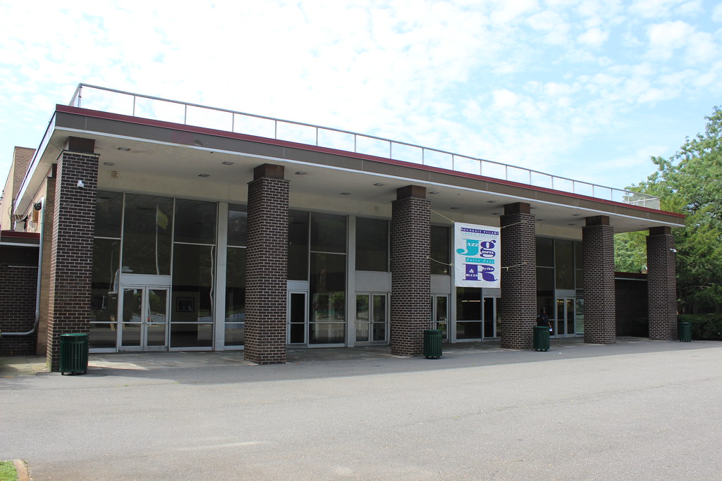 Rochdale Village Community Center Community Center Rochdal… Flickr