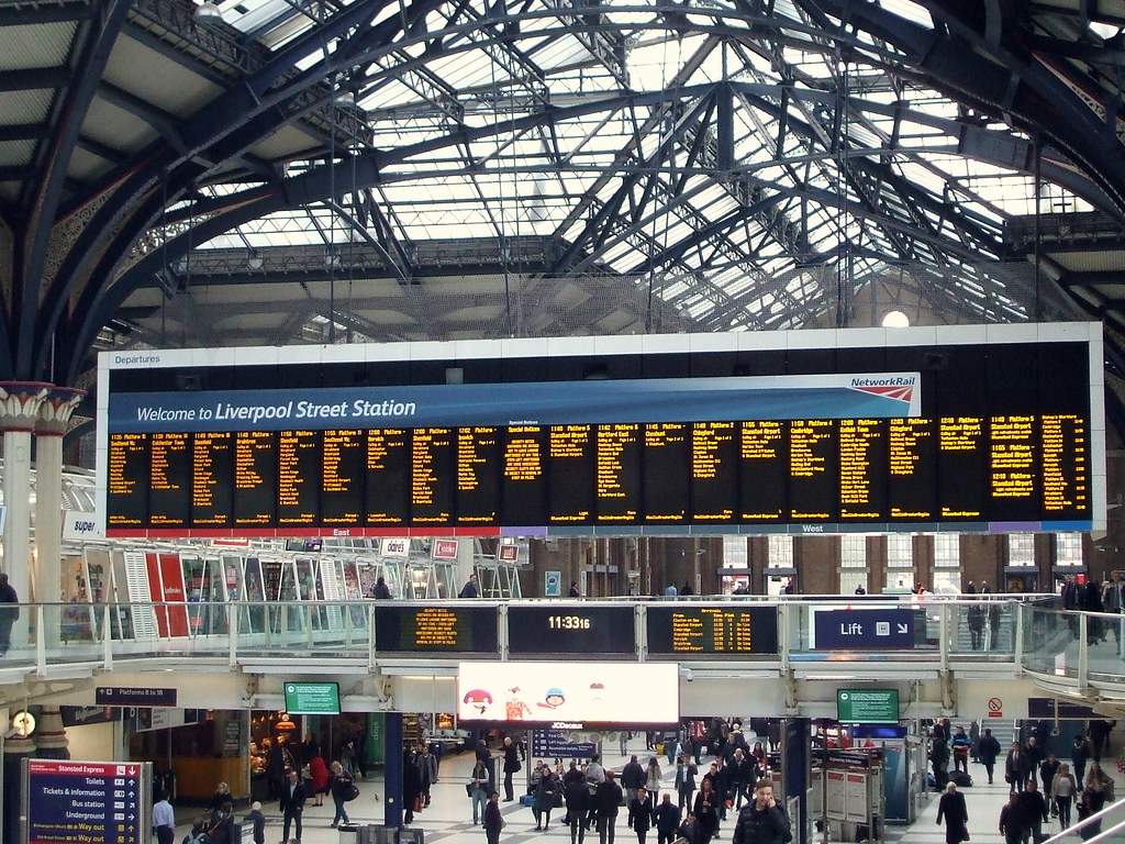 Liverpool St Departures Board. One of the main iconic part… Flickr