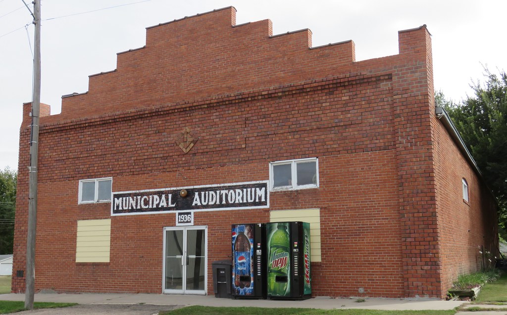 Municipal Auditorium (Glenvil, Nebraska) Glenvil is a smal… Flickr