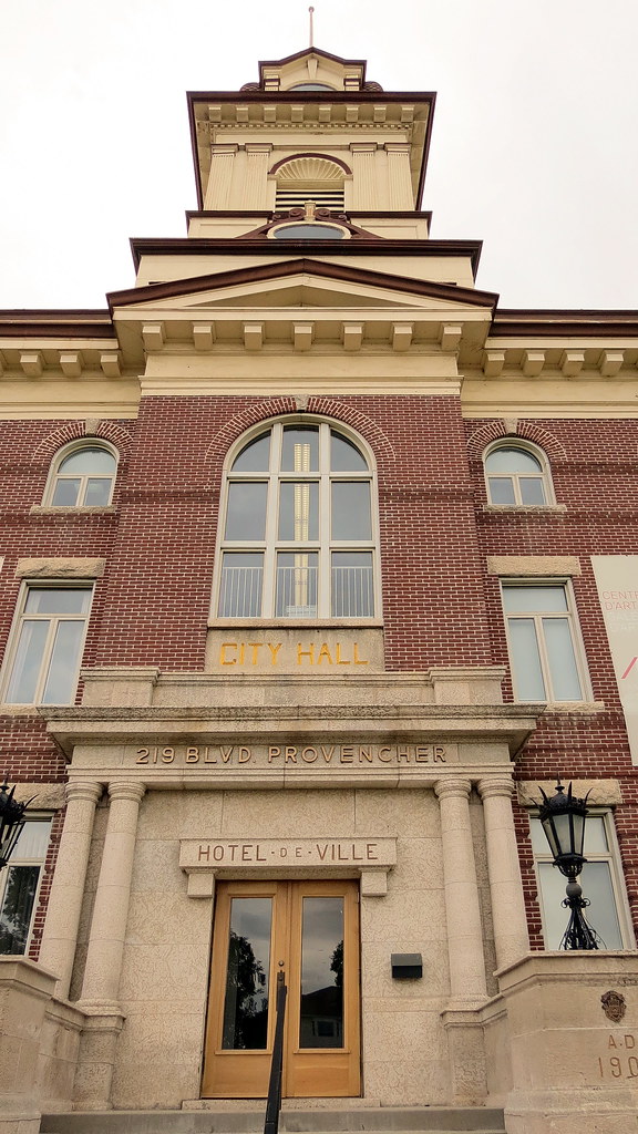 Old St. Boniface City Hall, Provencher Blvd, Winnipeg (501… Flickr
