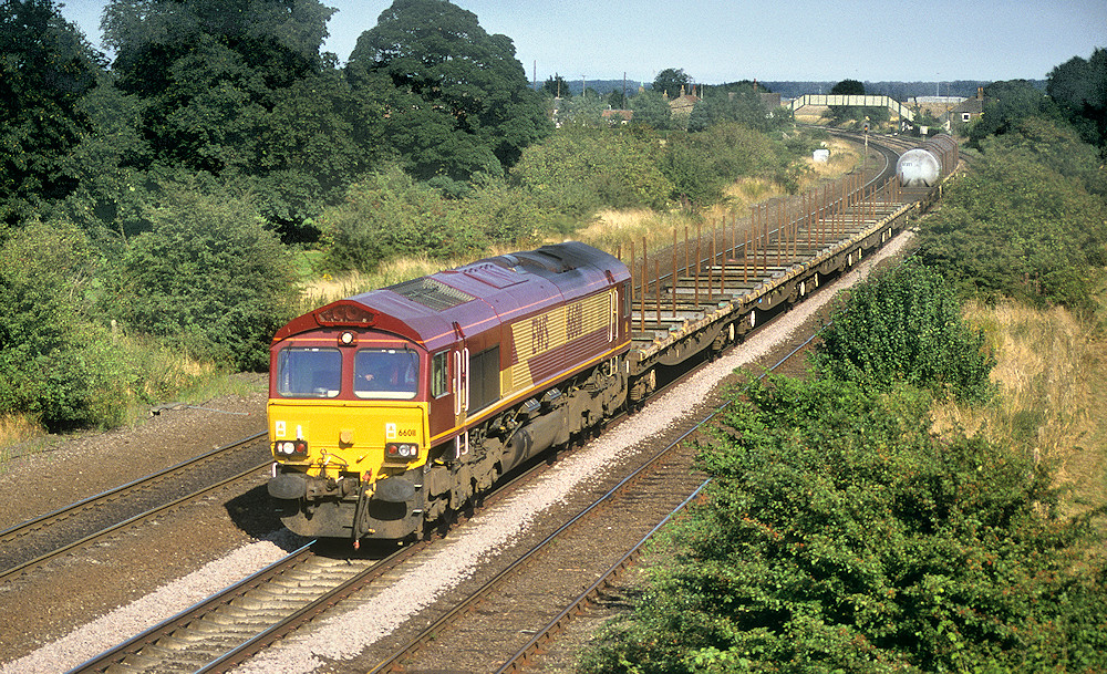 Westbound Enterprise At Melton Ross. 66011 passes Knabbs B… Flickr