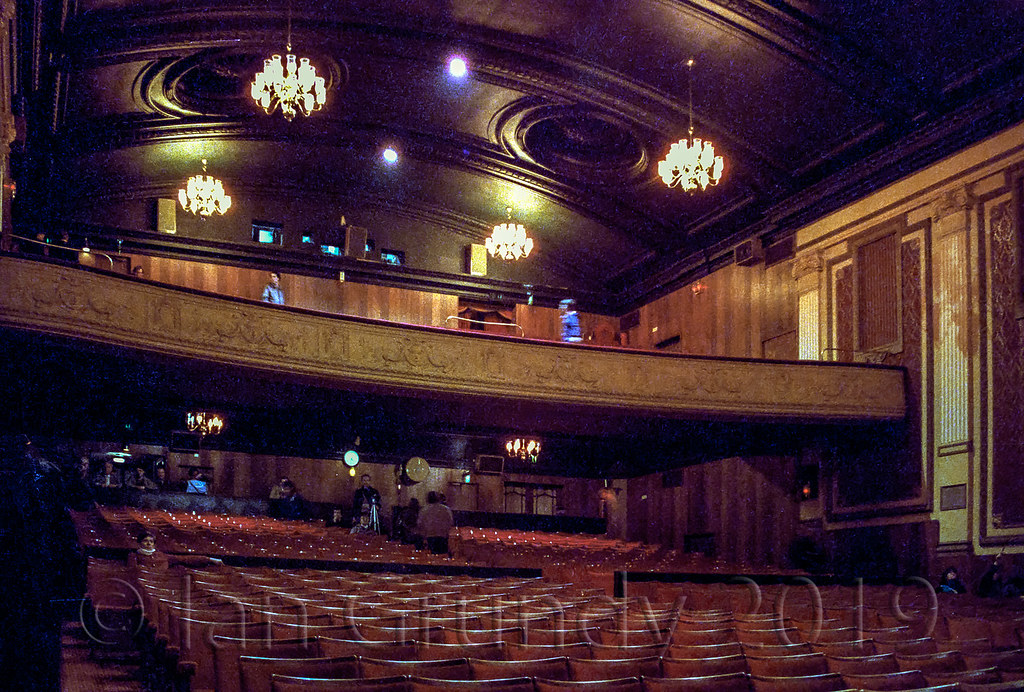 86 Leeds Lounge 6 The Lounge Cinema in Leeds, a lovely Edw… Flickr