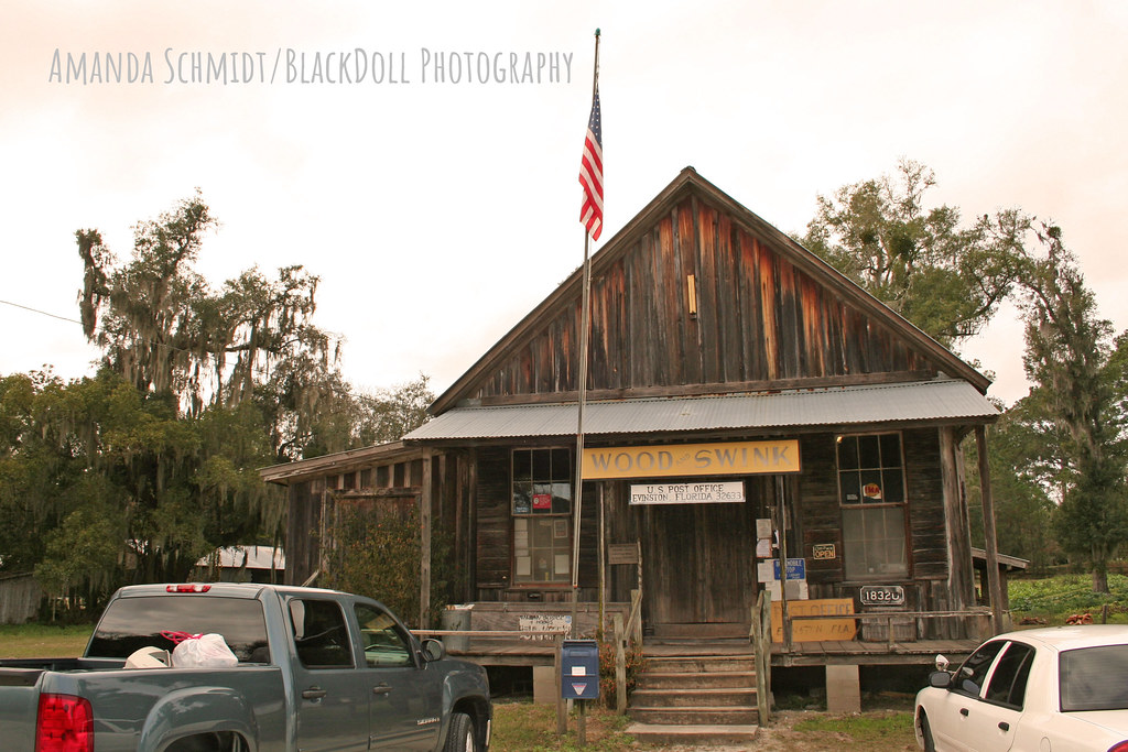 Wood and Swink Post Office / Fred Wood Store This building… Flickr
