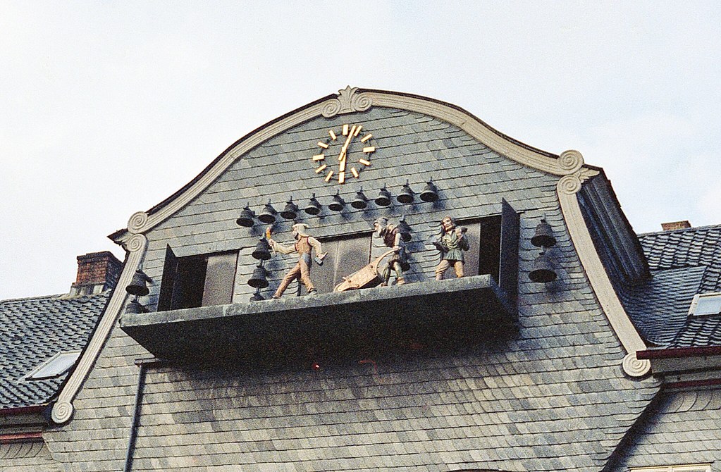 Glockenspiel in Goslar 1978 0080 Kamera Yashica TL Elect… Flickr
