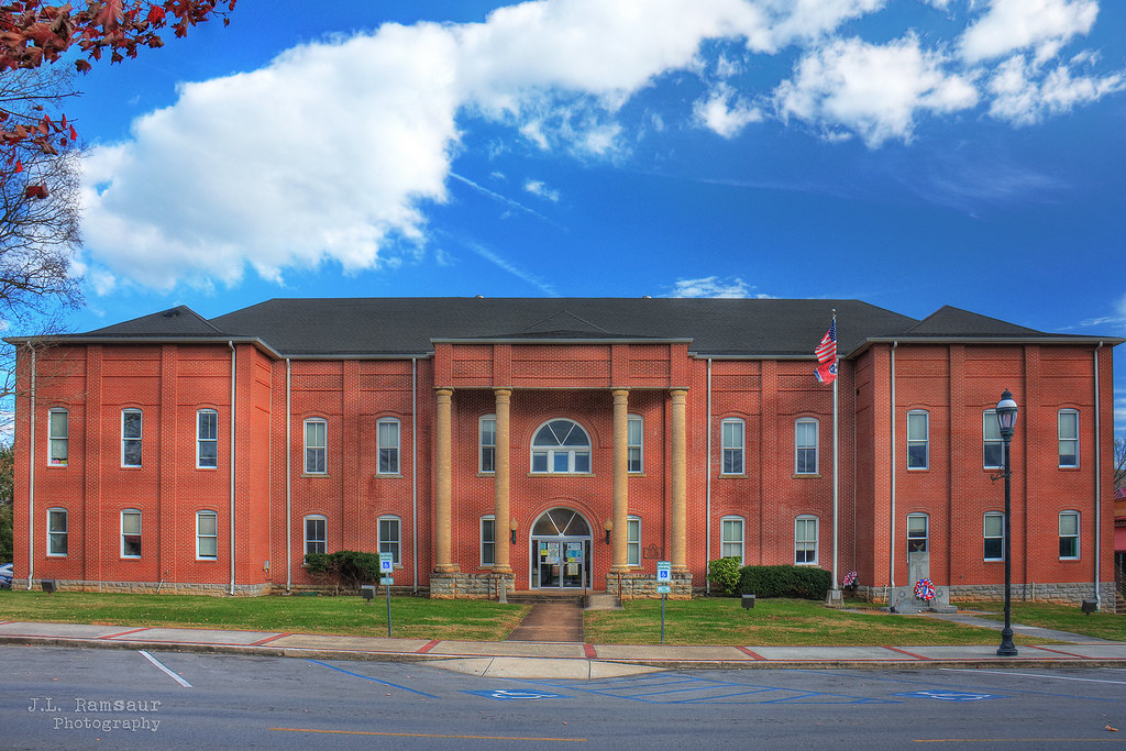 Elevation of Bob Sapp Rd, Pikeville, TN, USA Topographic Map