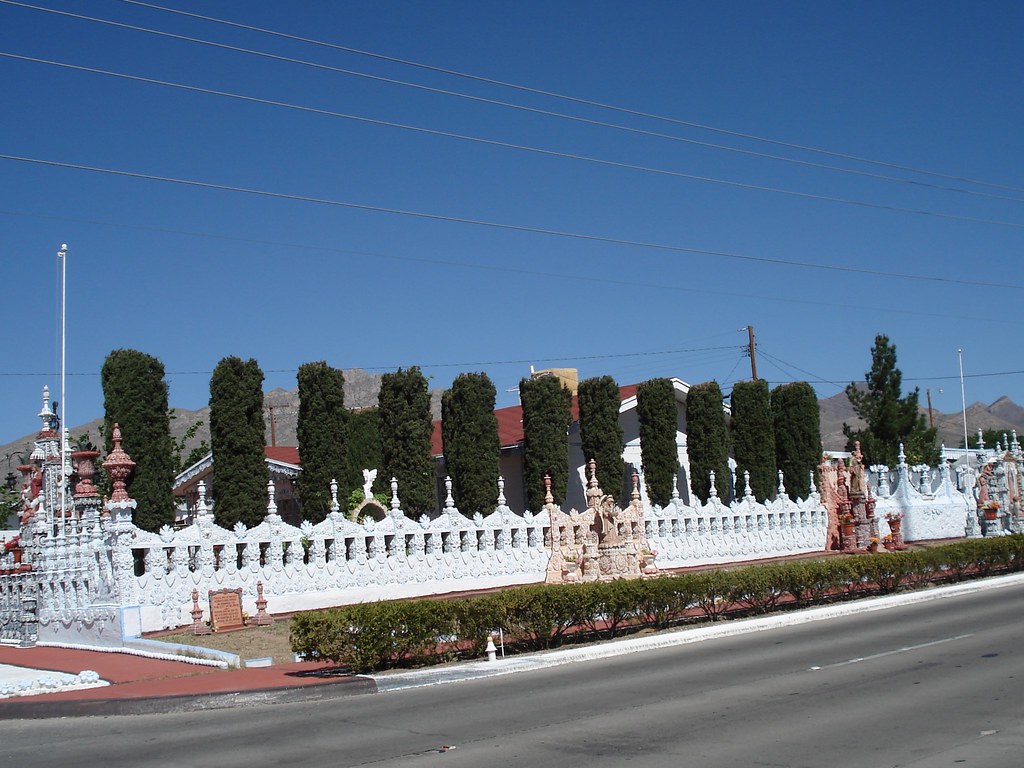 Casa de Azucar (The House of Sugar) Location El Paso, Tex… Flickr