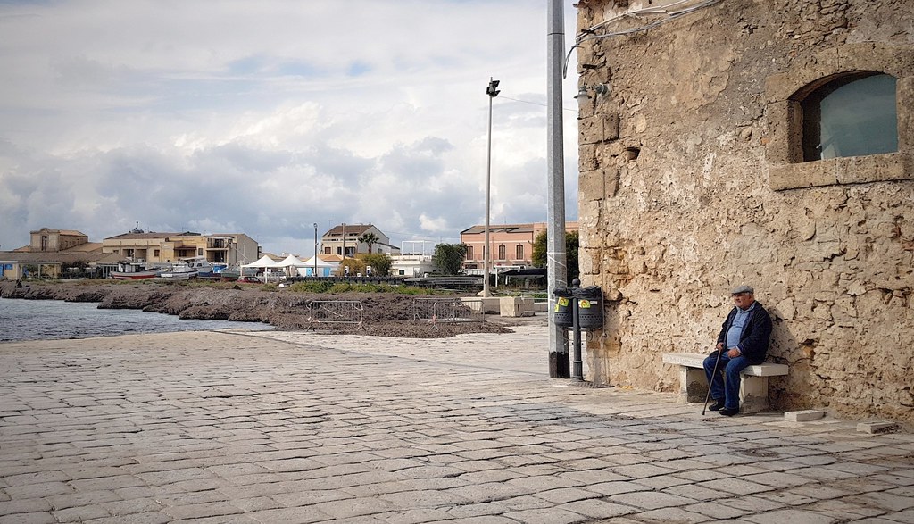 Chi si fa i fatti suoi campa cent'anni a ellevì Flickr