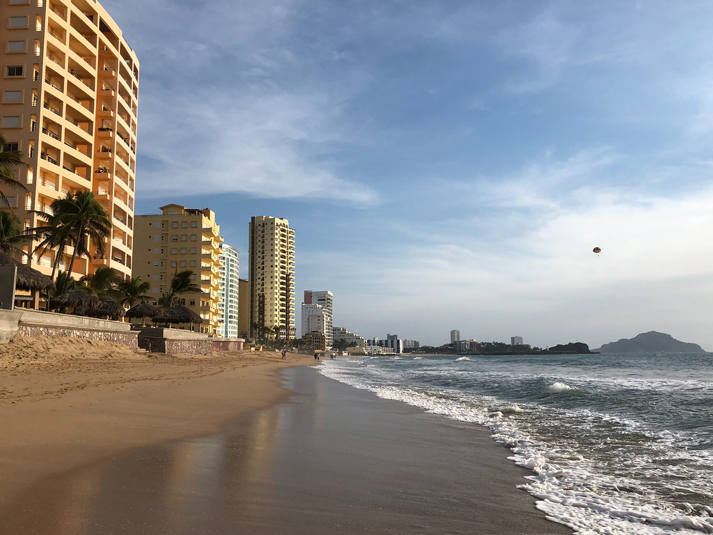 Playa Cerritos, Mazatlán Dan Flickr
