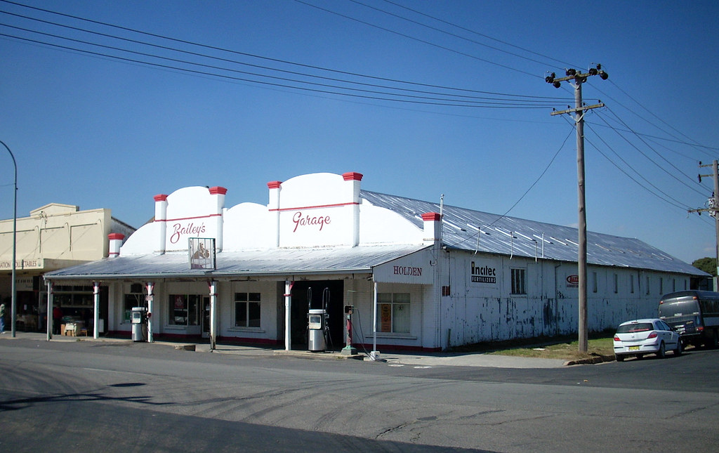 Baileys Garage, Gunning, NSW. Yass Street, Gunning. NSW. Flickr