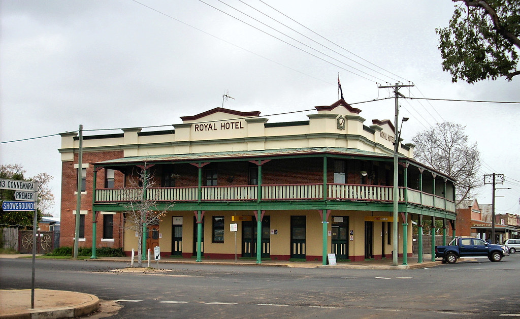 Royal Hotel, Binnaway, NSW Corner Bullinda Street and Rens… Flickr
