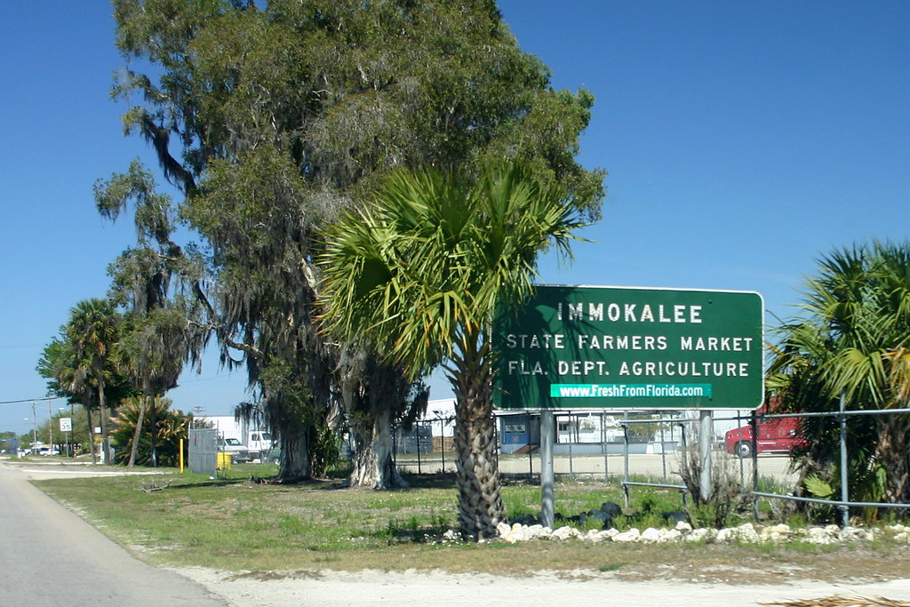 Immokalee State Farmers Market Sign A rare button copy sig… Flickr