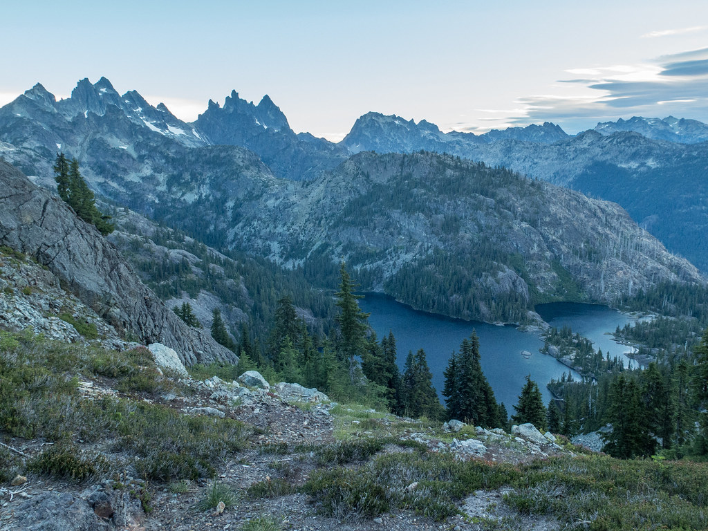 Alpine lakes Spectacle lake in the early morning light john
