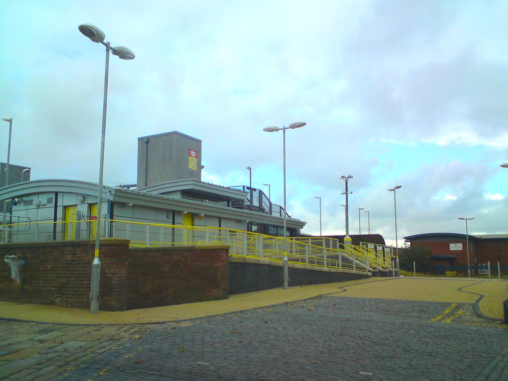 Bootle Oriel Road Station, 2008. Andrew Taylor Flickr