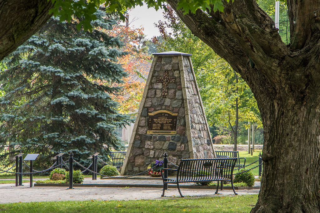 Cenotaph in Clan Gregor Square Bayfield, Ontario Conrad Kuiper Flickr