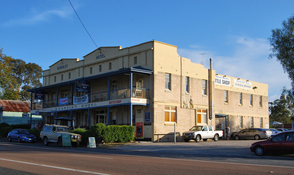 Kearsley Hotel, Kearsley, NSW 120 Caledonia Street, Kearsl… Flickr