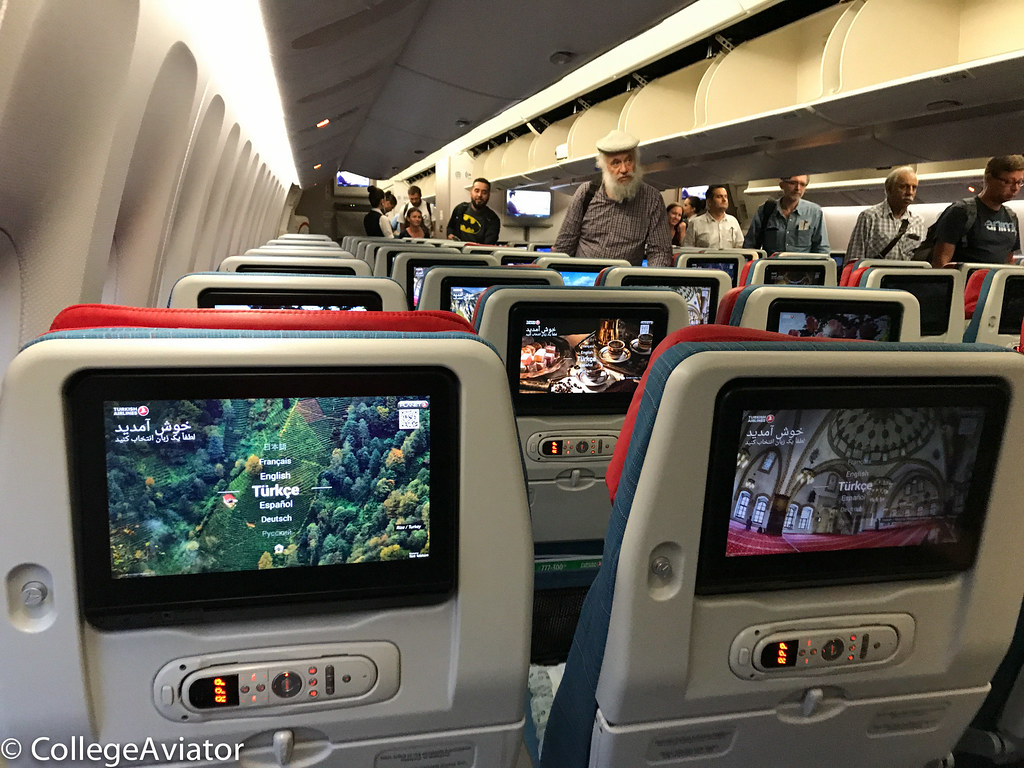 Review of Turkish Airlines flight from Miami to Istanbul in Economy