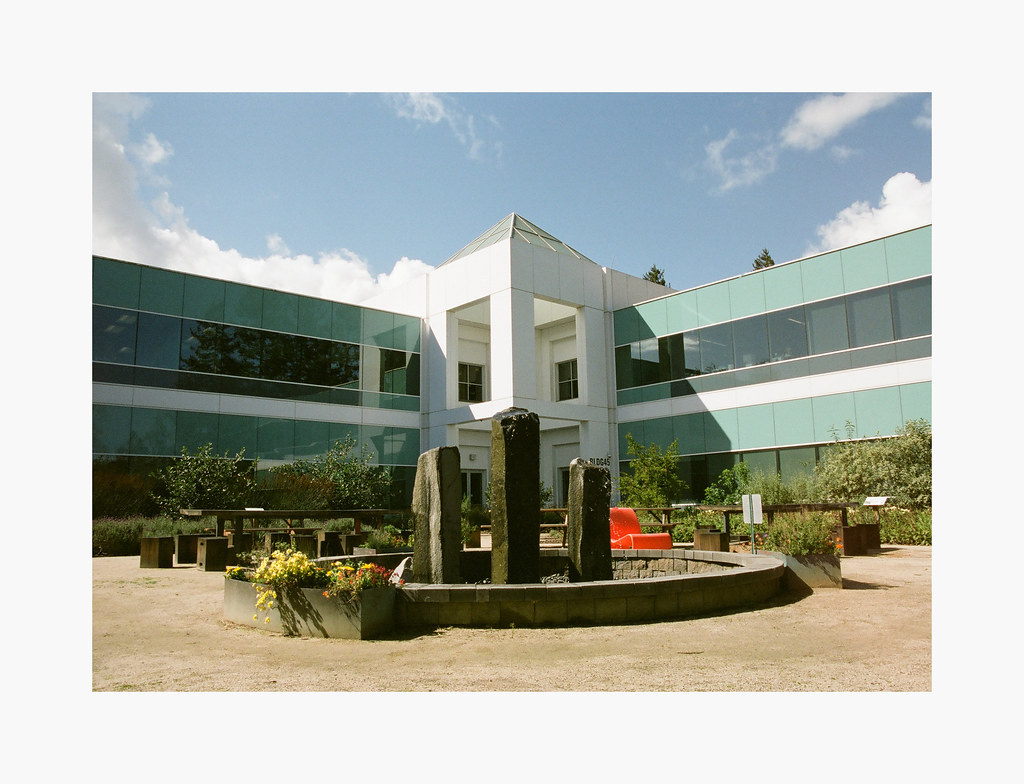 Mountain View Business Park Fujifilm 400H Documentary sh… Flickr