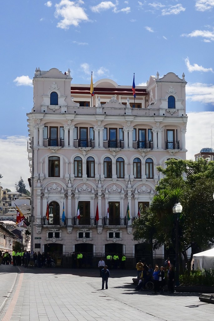 Quito, Ecuador Hotel Plaza Grande Mike's Birds Flickr
