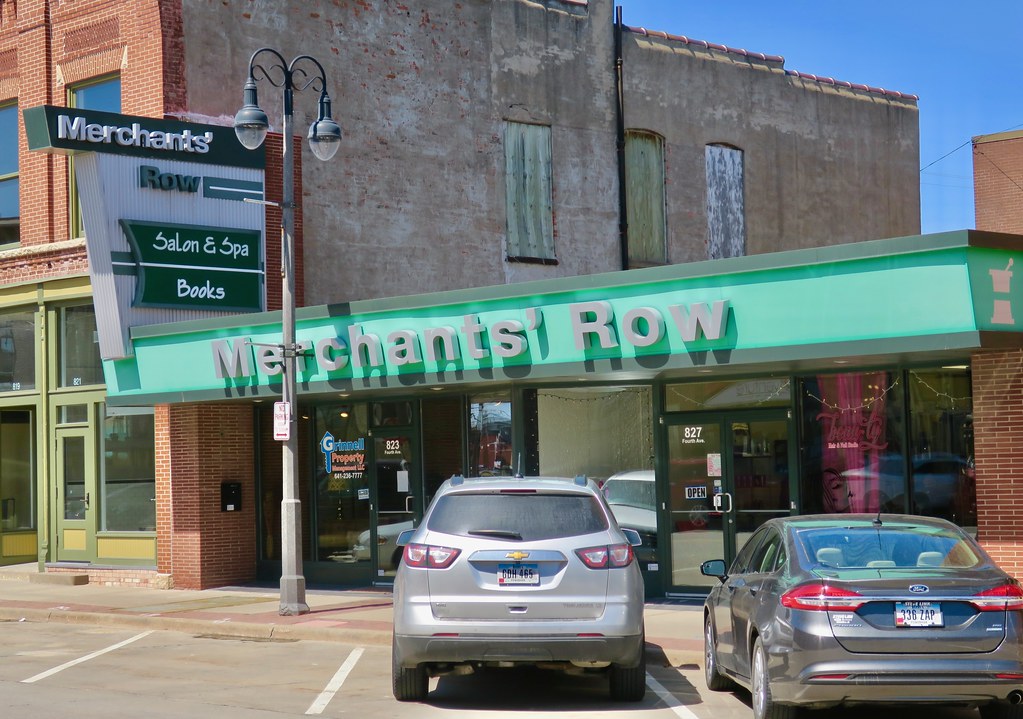 Merchants' Row, Grinnell, IA Merchants' Row, 823 Fourth Av… Flickr
