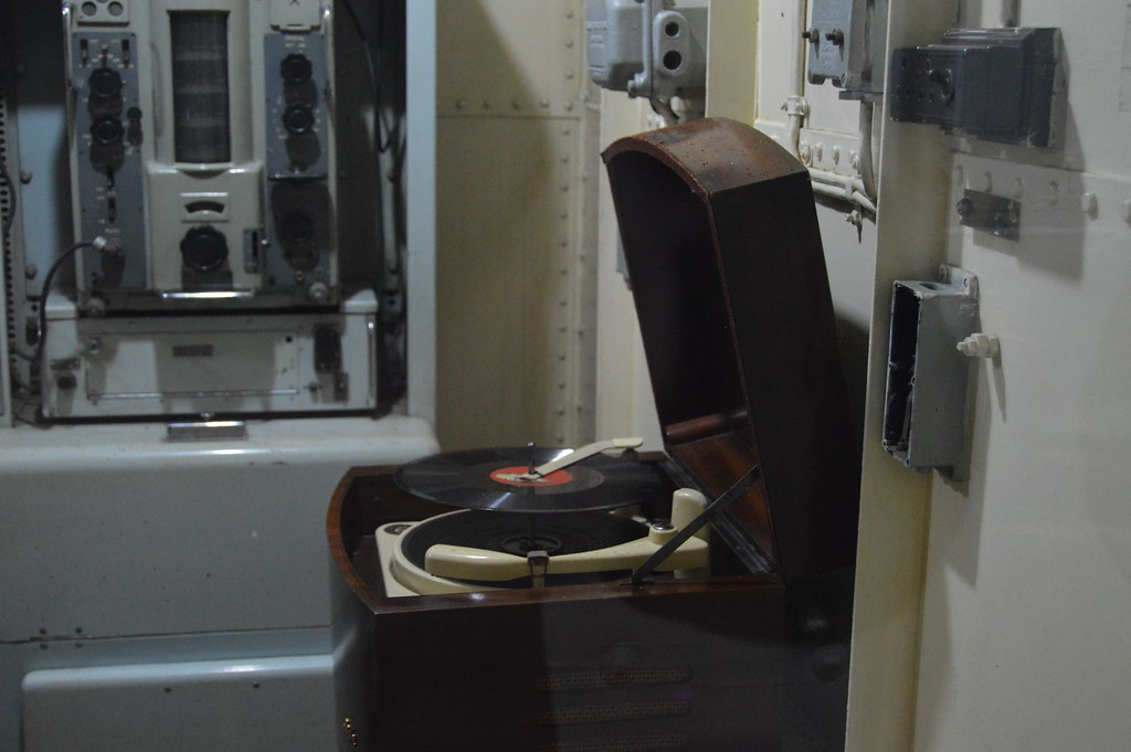 HMS BelfastSound Reproduction Equipment Room (2) dpk 4588 Flickr